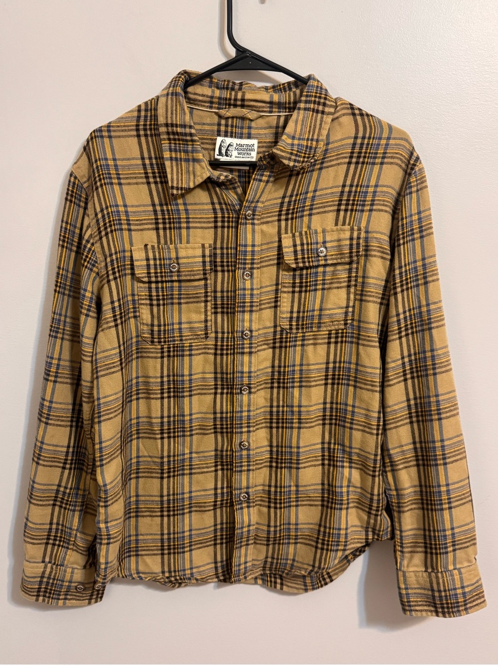 Marmot Mountain Works Anderson Flannel Shirt Men’s S Tan Blue Plaid Outdoor